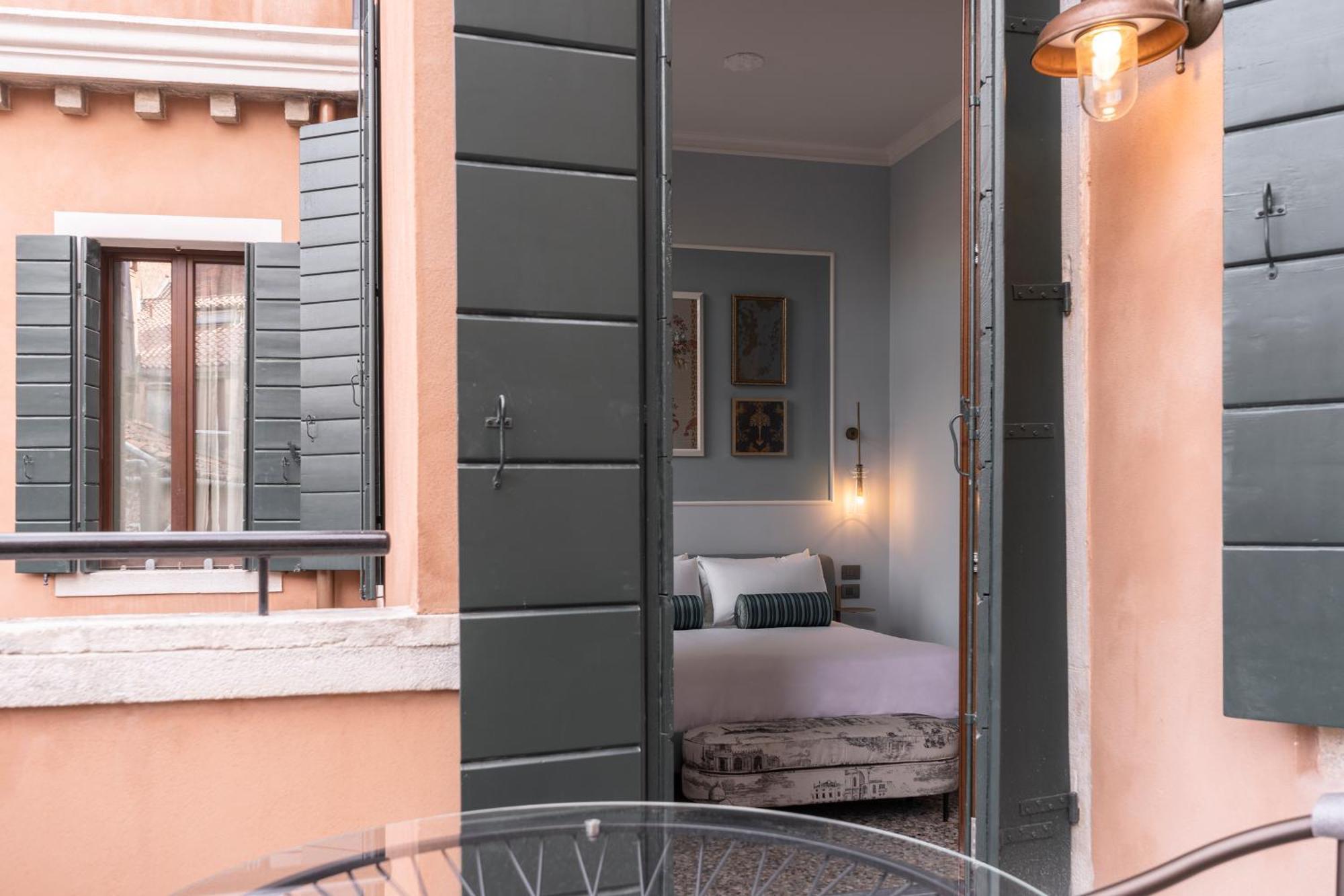 Be Mate Ponte Di Rialto Aparthotel Venice Exterior photo